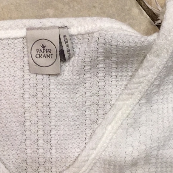 Paper Crane Short Sleeve Top - Picture 3 of 3